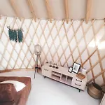 Jurty Glamping Luksusowy namiot Gostynin