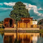 Jurty Glamping *