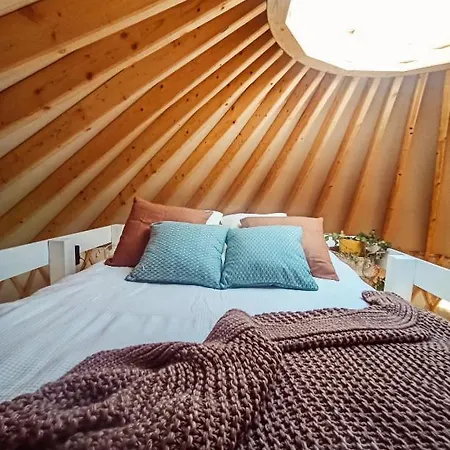Jurty Glamping Luksusowy namiot *