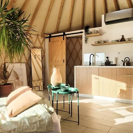 Jurty Glamping אוהל מפואר