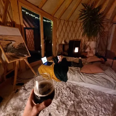 Jurty Glamping Luksusowy namiot