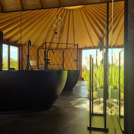 Jurty Glamping