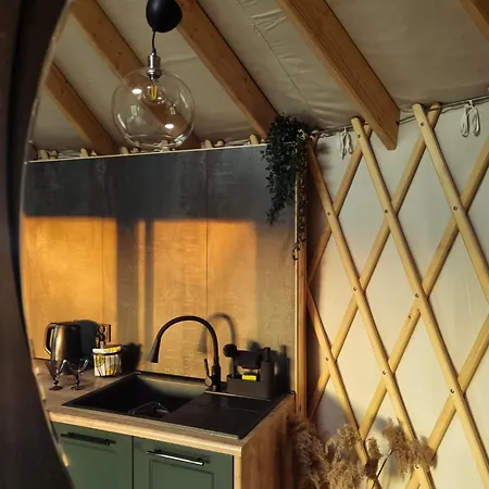 Jurty Glamping Gostynin