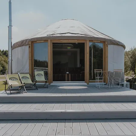 Jurty Glamping