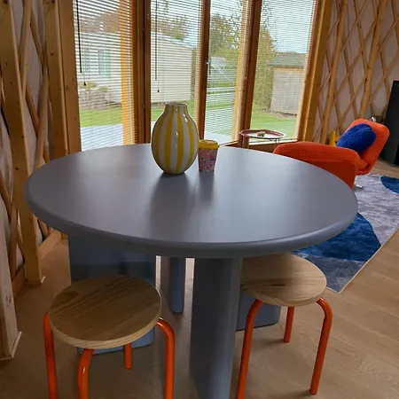 אוהל מפואר Jurty Glamping *