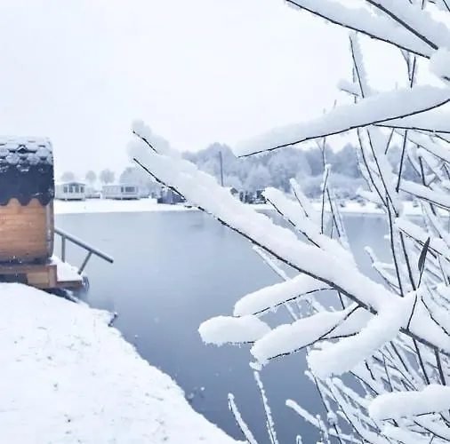 Luksusowy namiot Jurty Glamping Gostynin